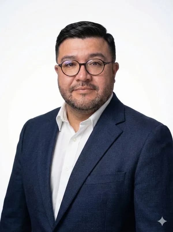Andrés Bustos A. — Fundador AB Advisory